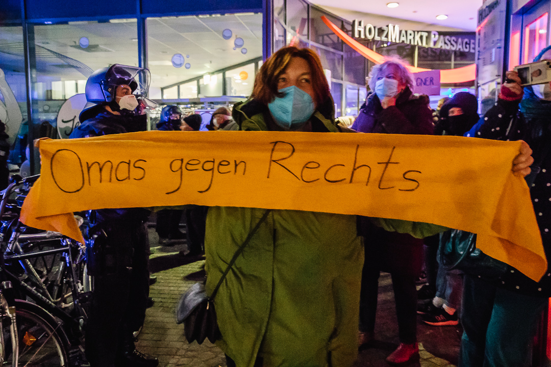 Demos von Jena Solidarisch und Impfgegnern Jena 31.01.2022